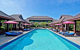 Rose Bay Resort Pattaya